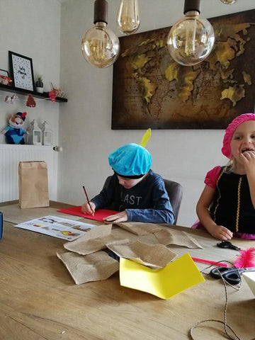 Little Creations; thema knutselboxen met veel liefde samengesteld